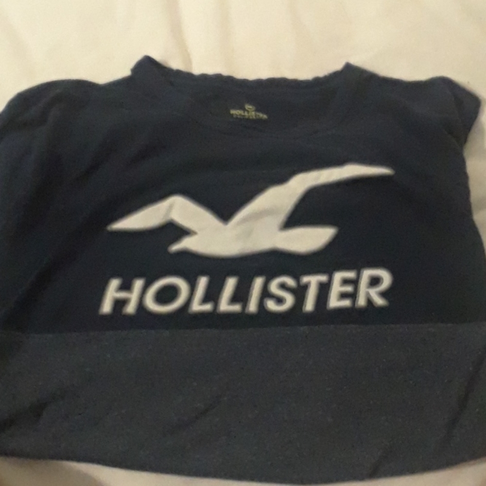 T-shirt, in style